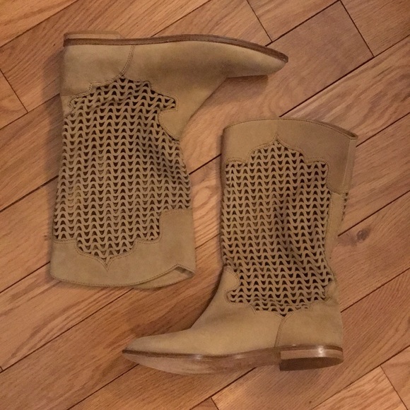 Nickels Shoes - Nickels light tan perforated boots